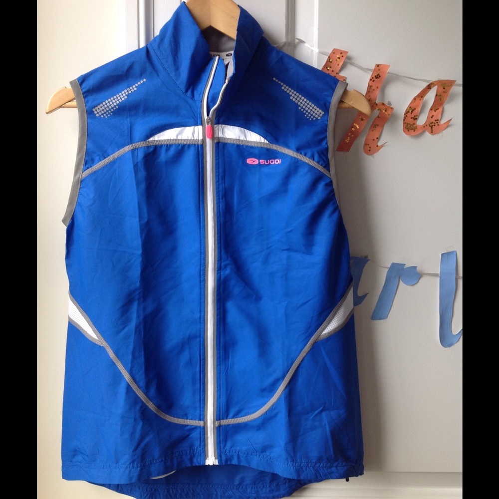 Light weight running vest