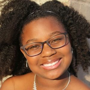 Meet your Posher, Justina