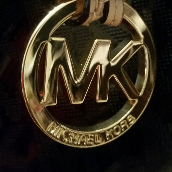 Brand New 💯% authentic Michael Kors - Picture 3 of 8