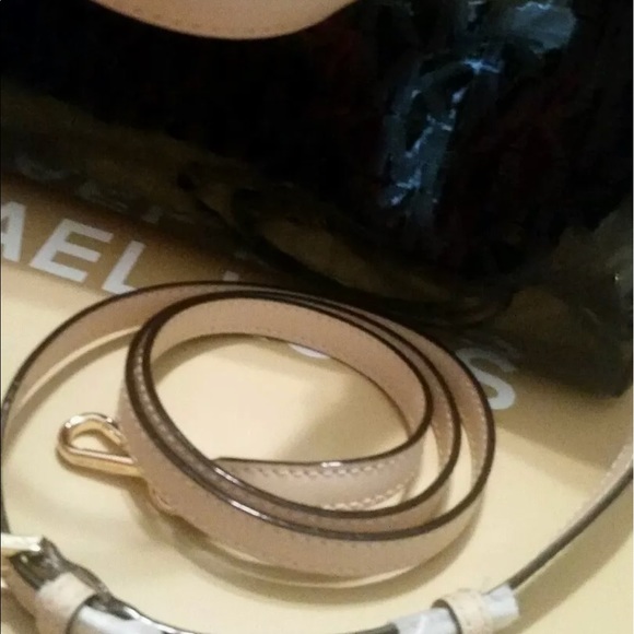 Brand New 💯% authentic Michael Kors - Picture 5 of 8