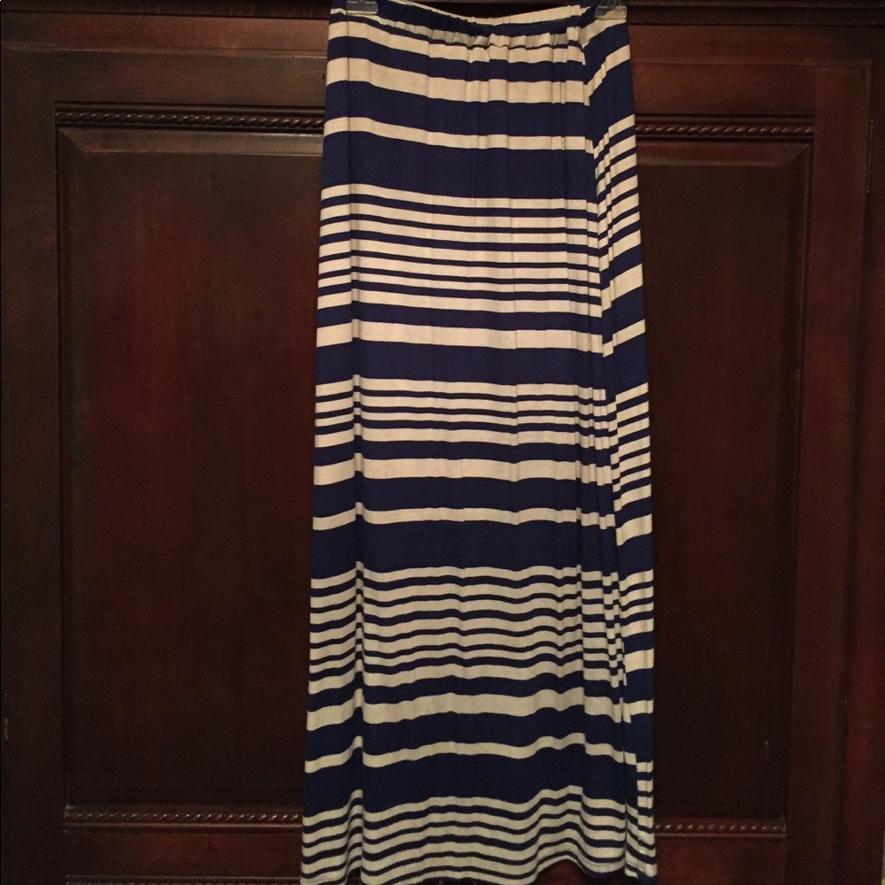 Olive & Oak skirt