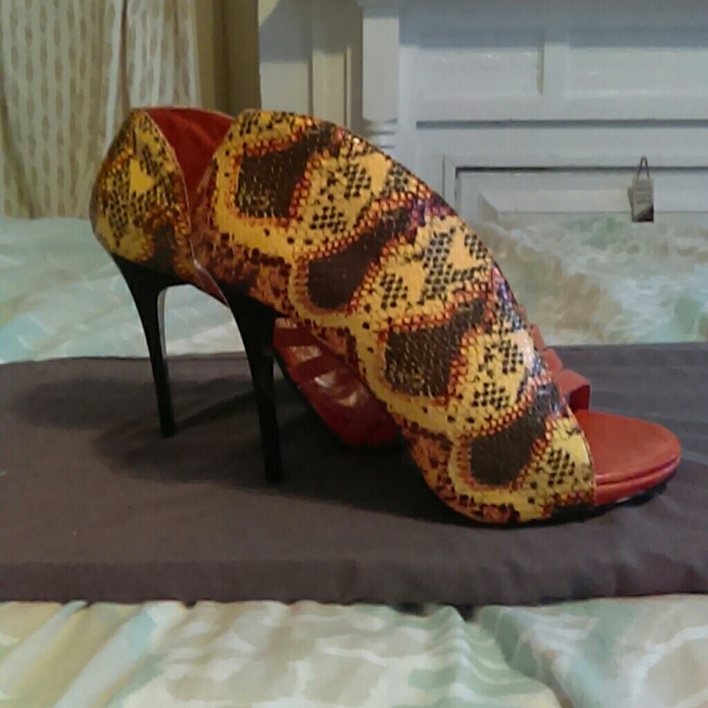 Women's shoe's