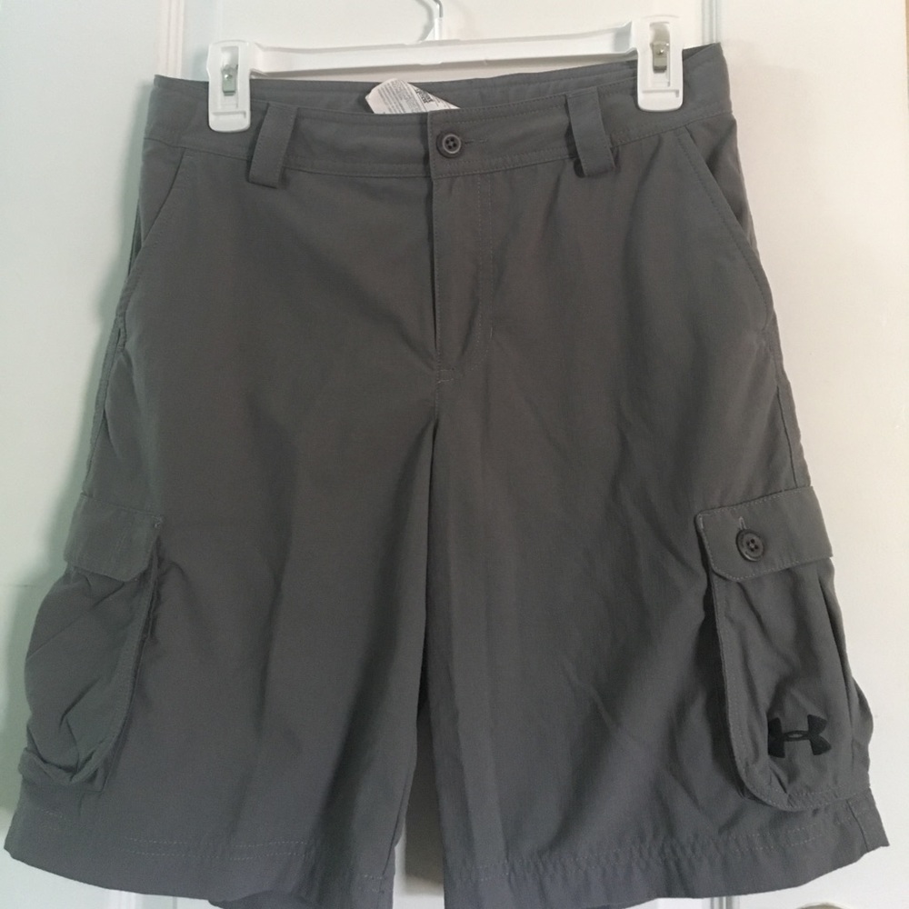 Under armour grey shorts