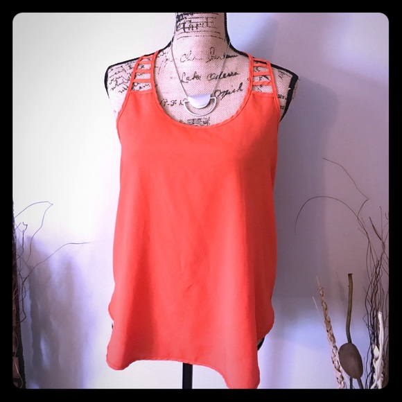 Forever 21 Razor Back - Picture 2 of 4