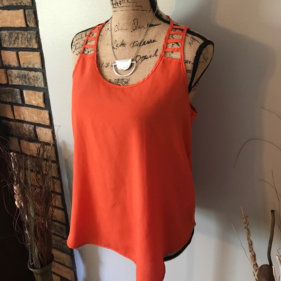 Forever 21 Razor Back - Picture 3 of 4