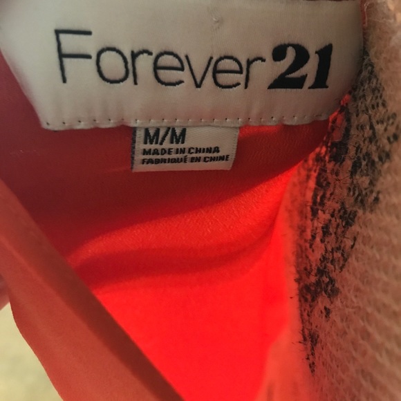 Forever 21 Razor Back - Picture 4 of 4