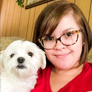 Meet your Posher, Tara