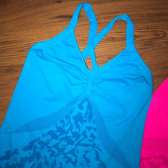 Zella Tops - Picture 3 of 4