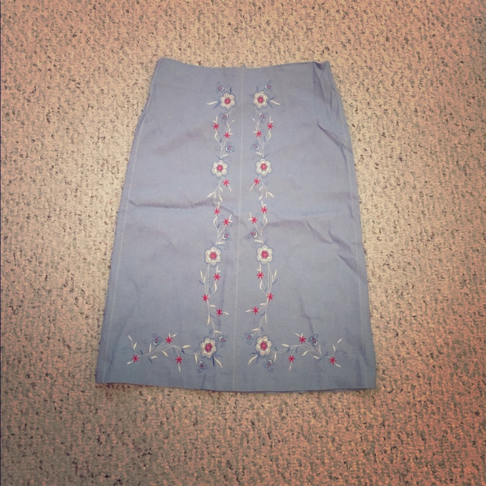 Poleci embroidered skirt