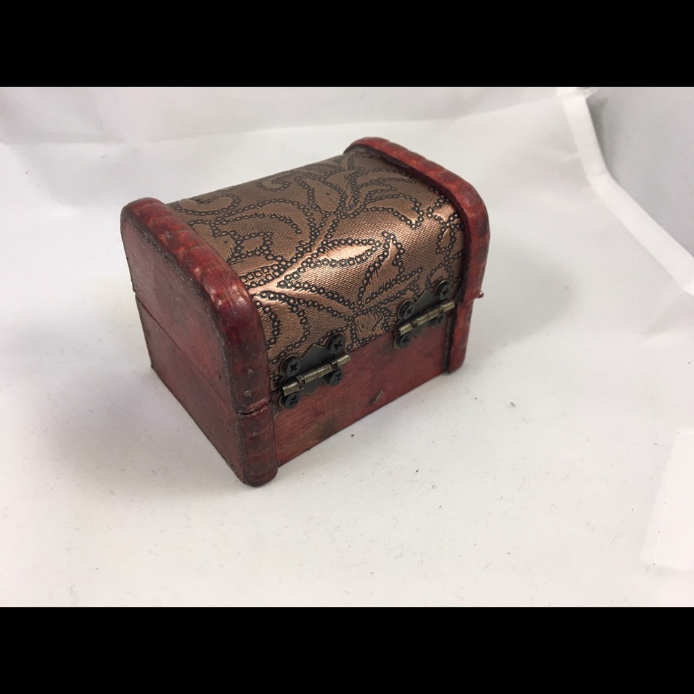 Small dower chests - Picture 5 of 8