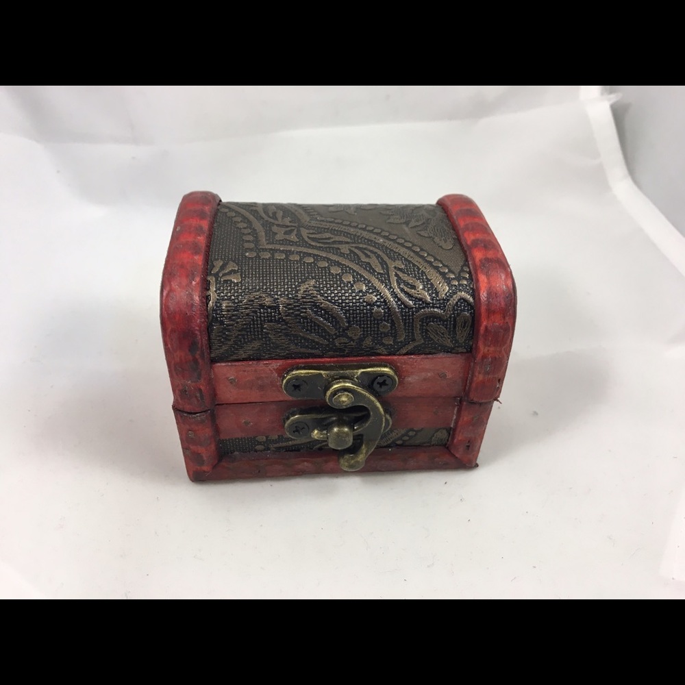 Small dower chests - Picture 6 of 8
