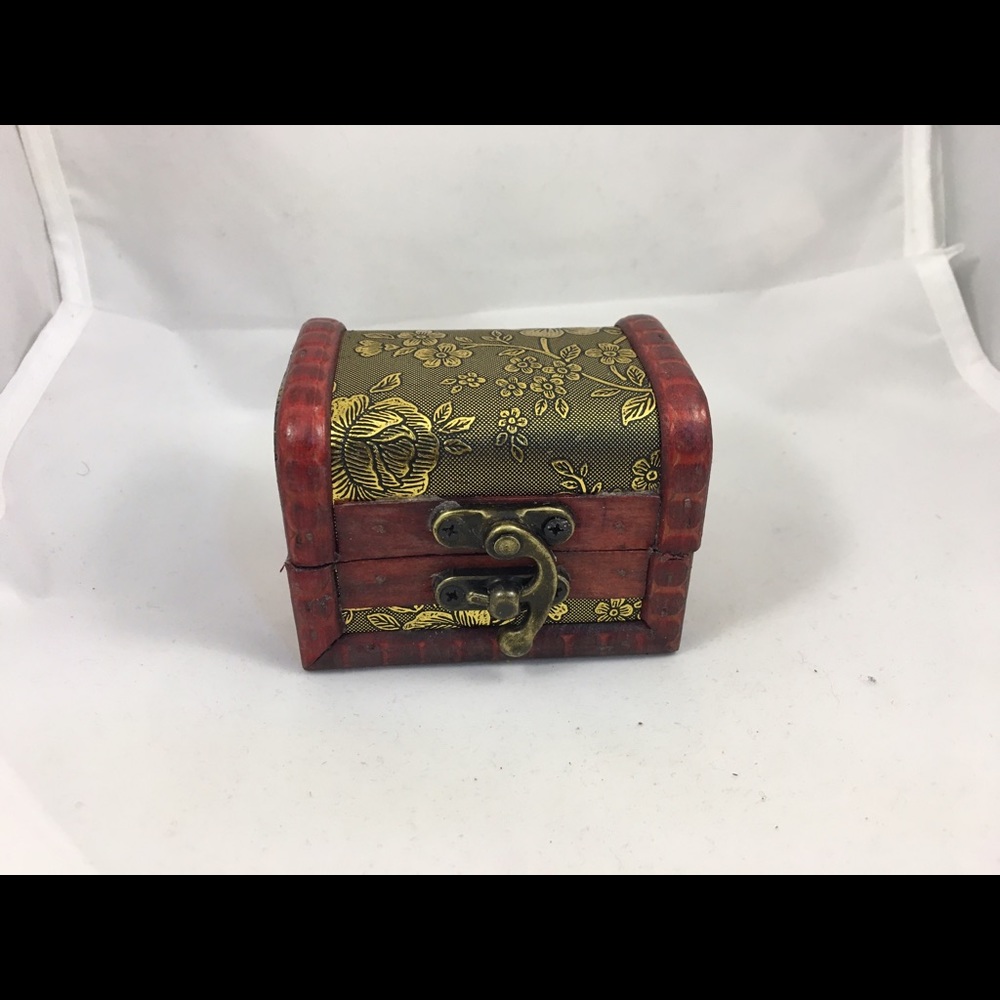 Small dower chests - Picture 7 of 8