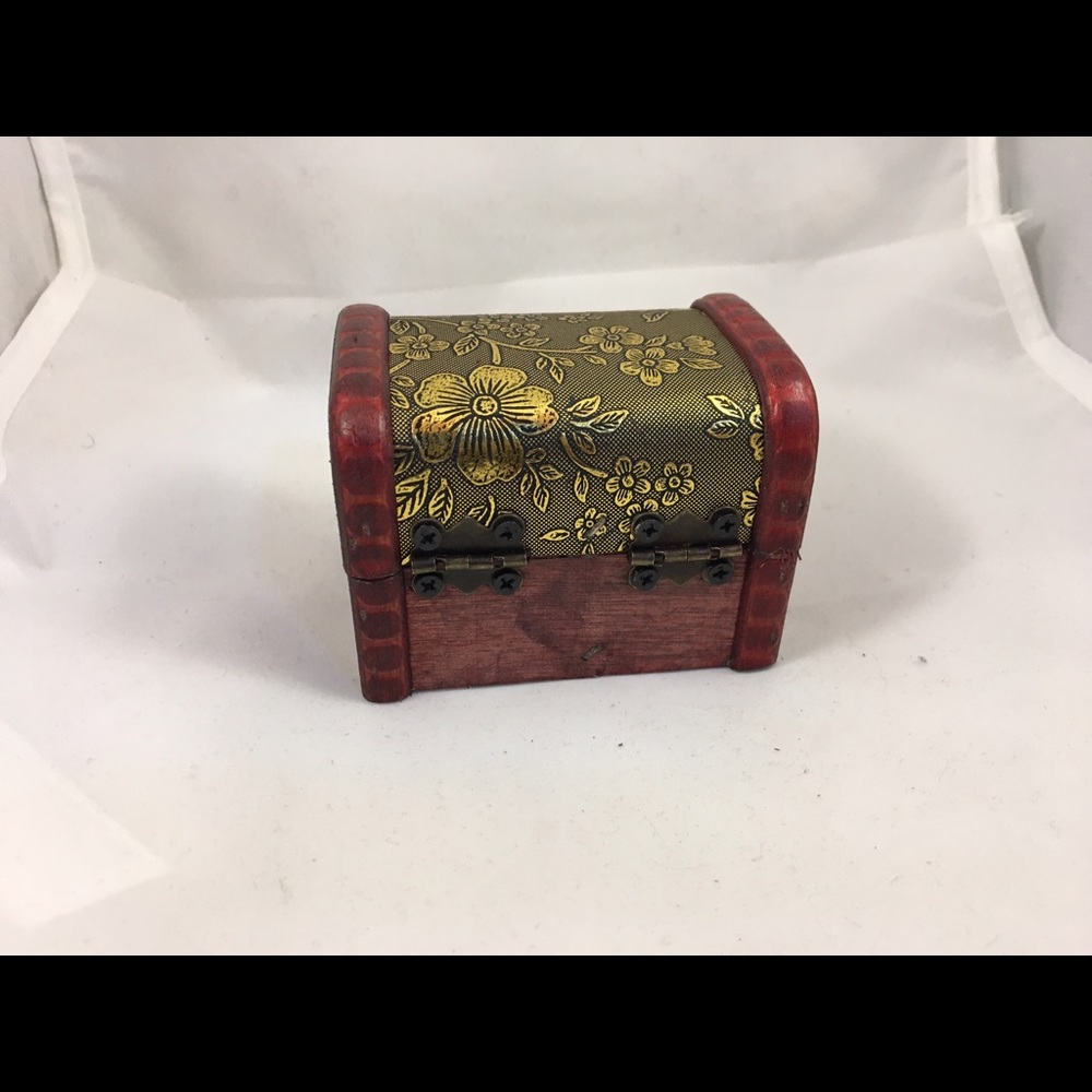 Small dower chests - Picture 8 of 8