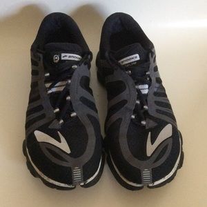 Brooks Pureflow running shoe