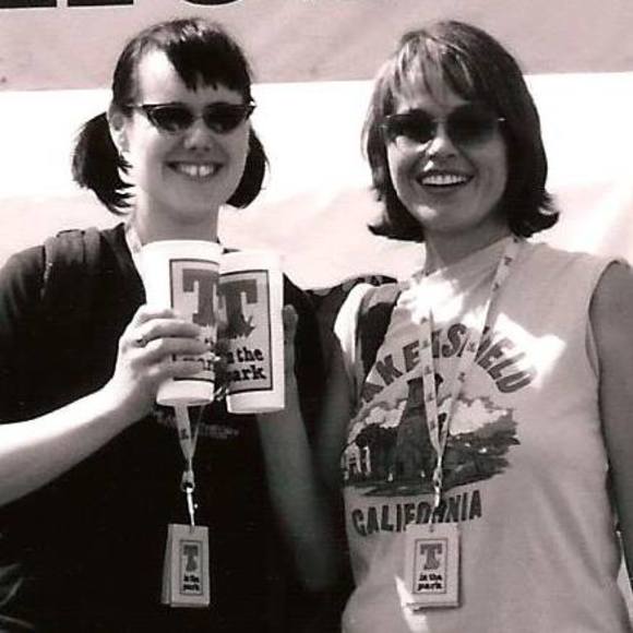 Meet your Posher, Liz - Picture 1 of 1