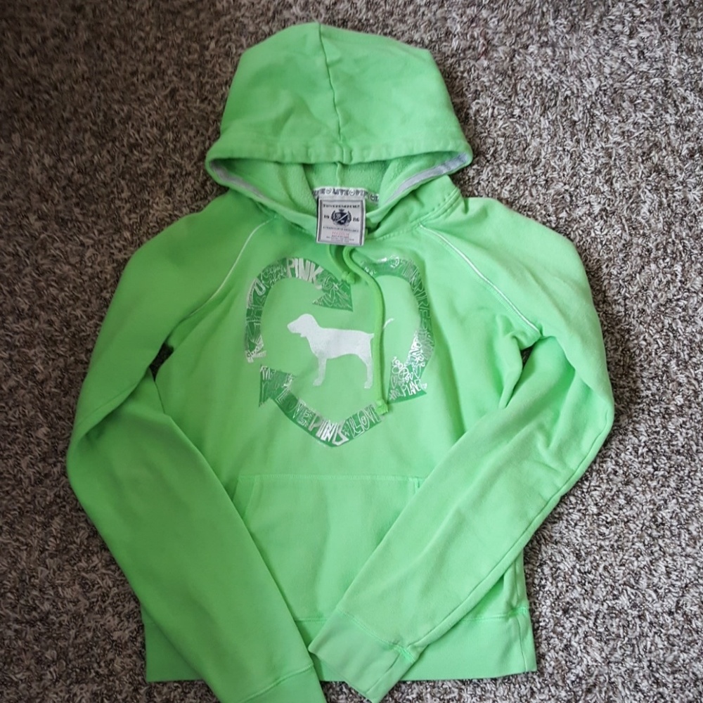 VS pink hoodie
