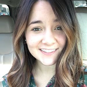 Meet your Posher, Whitney