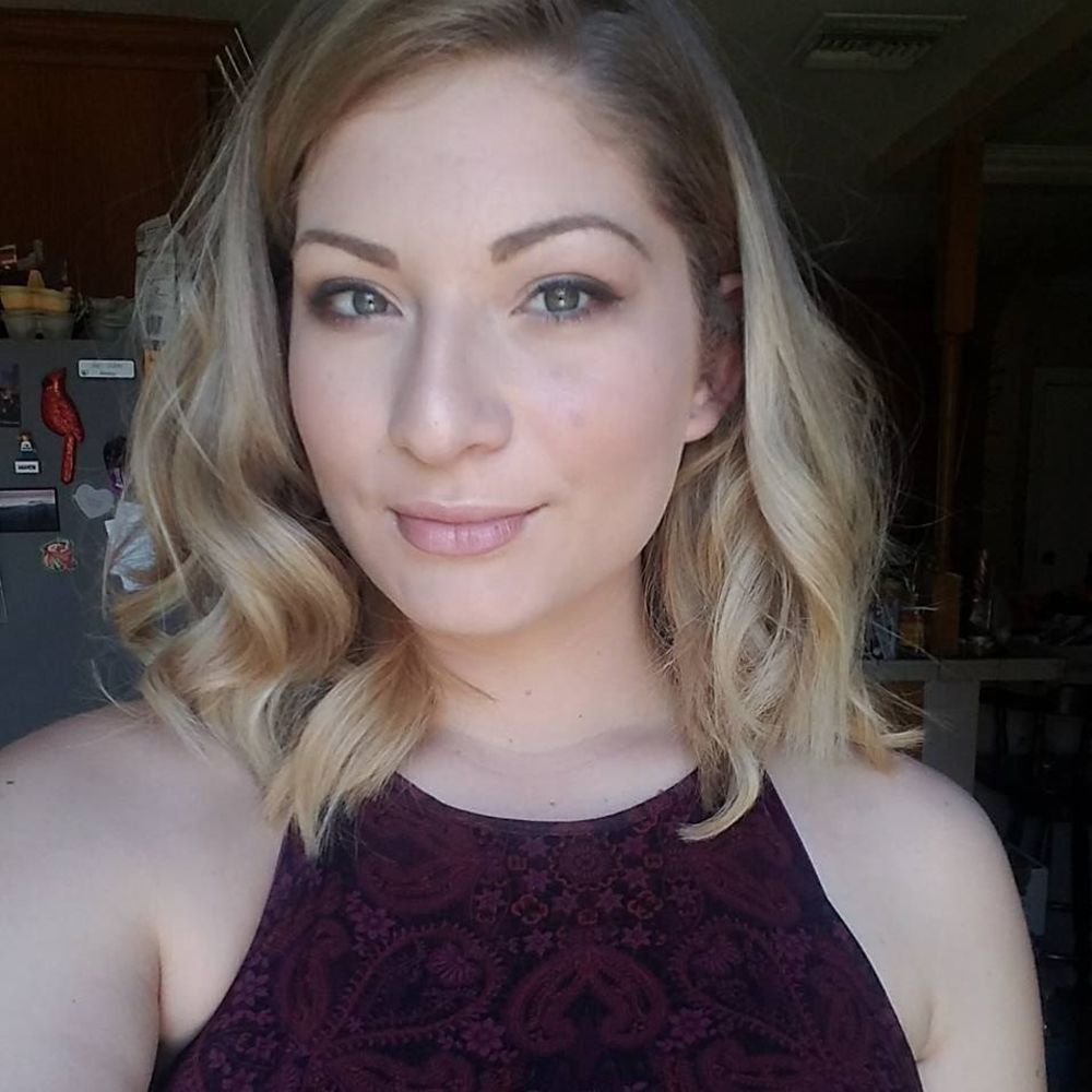 Meet your Posher, Rebekah