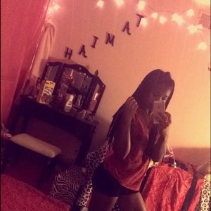 Meet your Posher, Tamiah