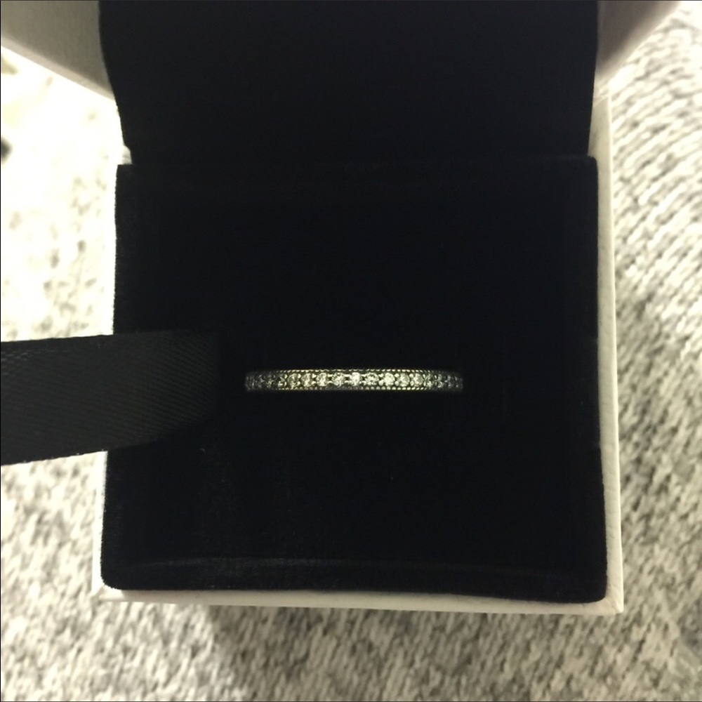 Pandora ring size 7.5