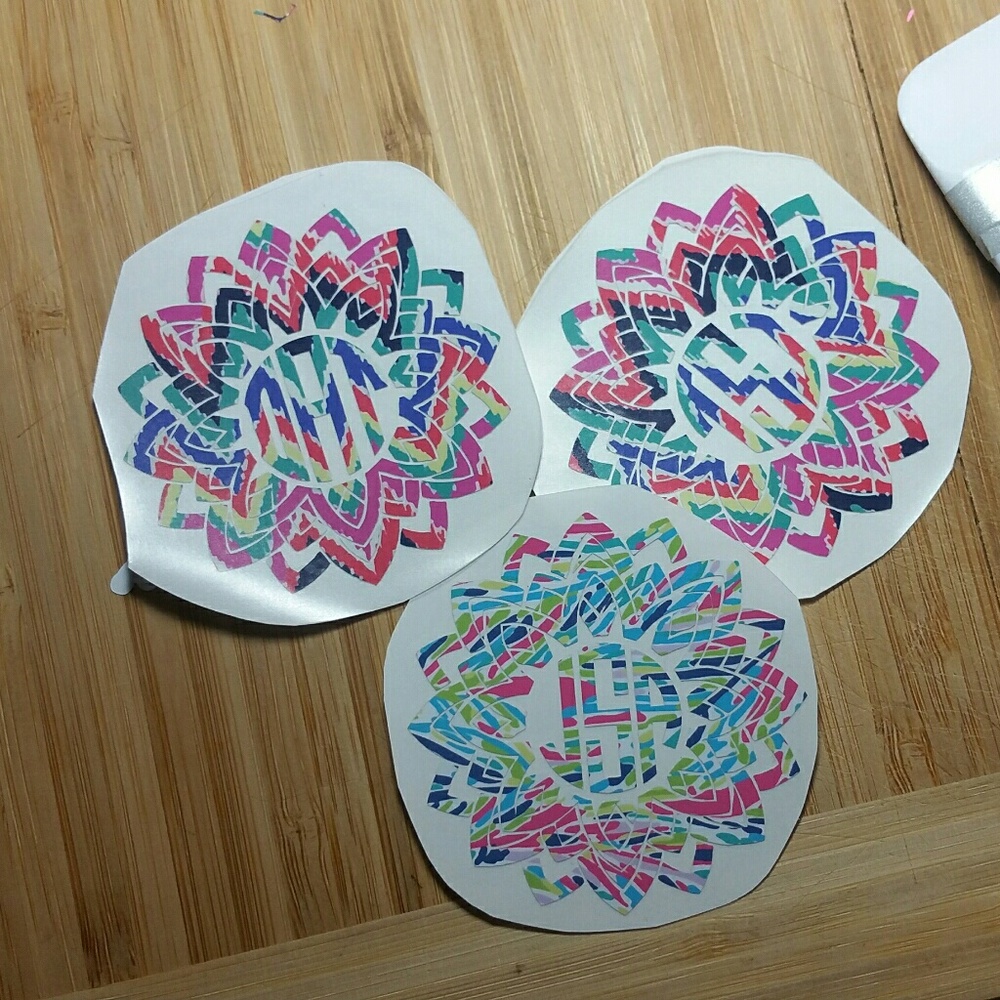 3.5" floral pattern Mandala Monogram