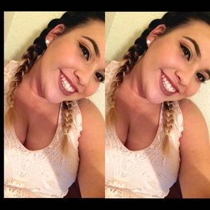 Meet your Posher, Olivia