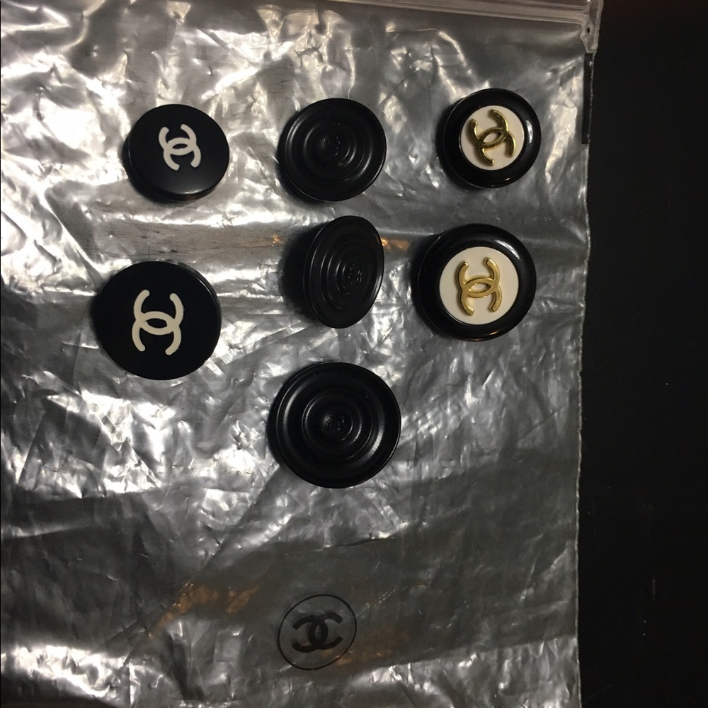 Authentic Chanel Signature Buttons