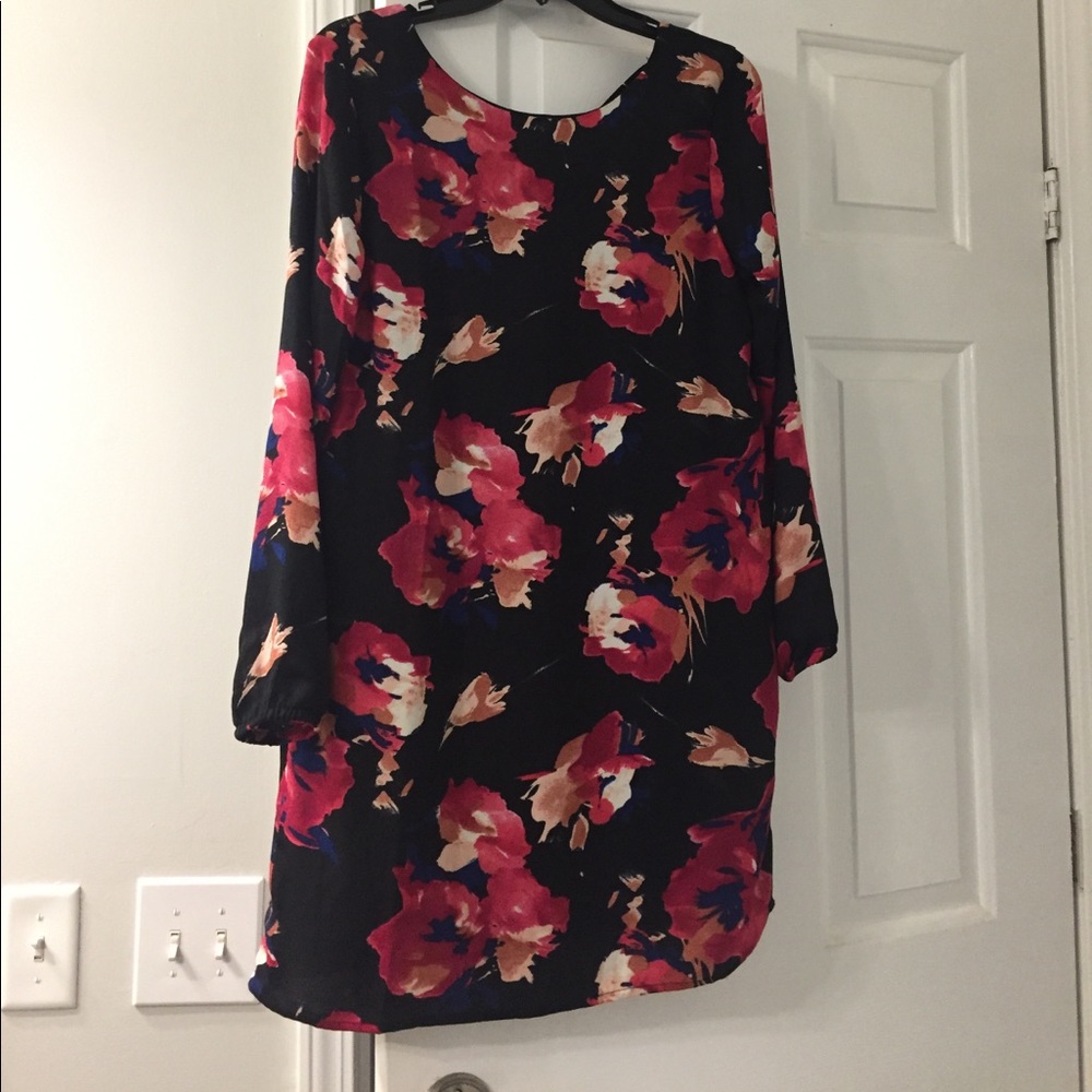 🌸Floral Dress NWOT