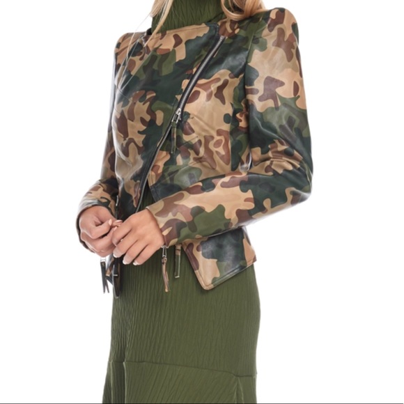 TOV Sassy Luv Camo Jacket (Back in stock!) - Picture 2 of 4