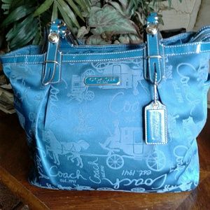 Gorgeous Horse & Carriage Coach tote