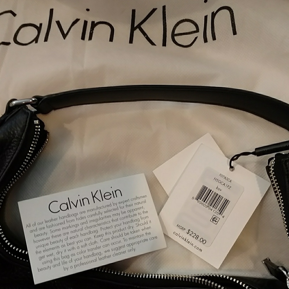 💥SOLD!💥 NWT Calvin Klein Black Leather Bag - Picture 6 of 6