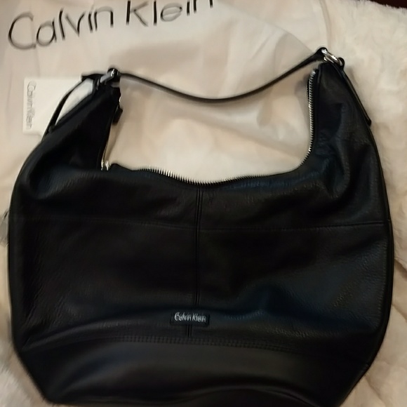 💥SOLD!💥 NWT Calvin Klein Black Leather Bag - Picture 5 of 6