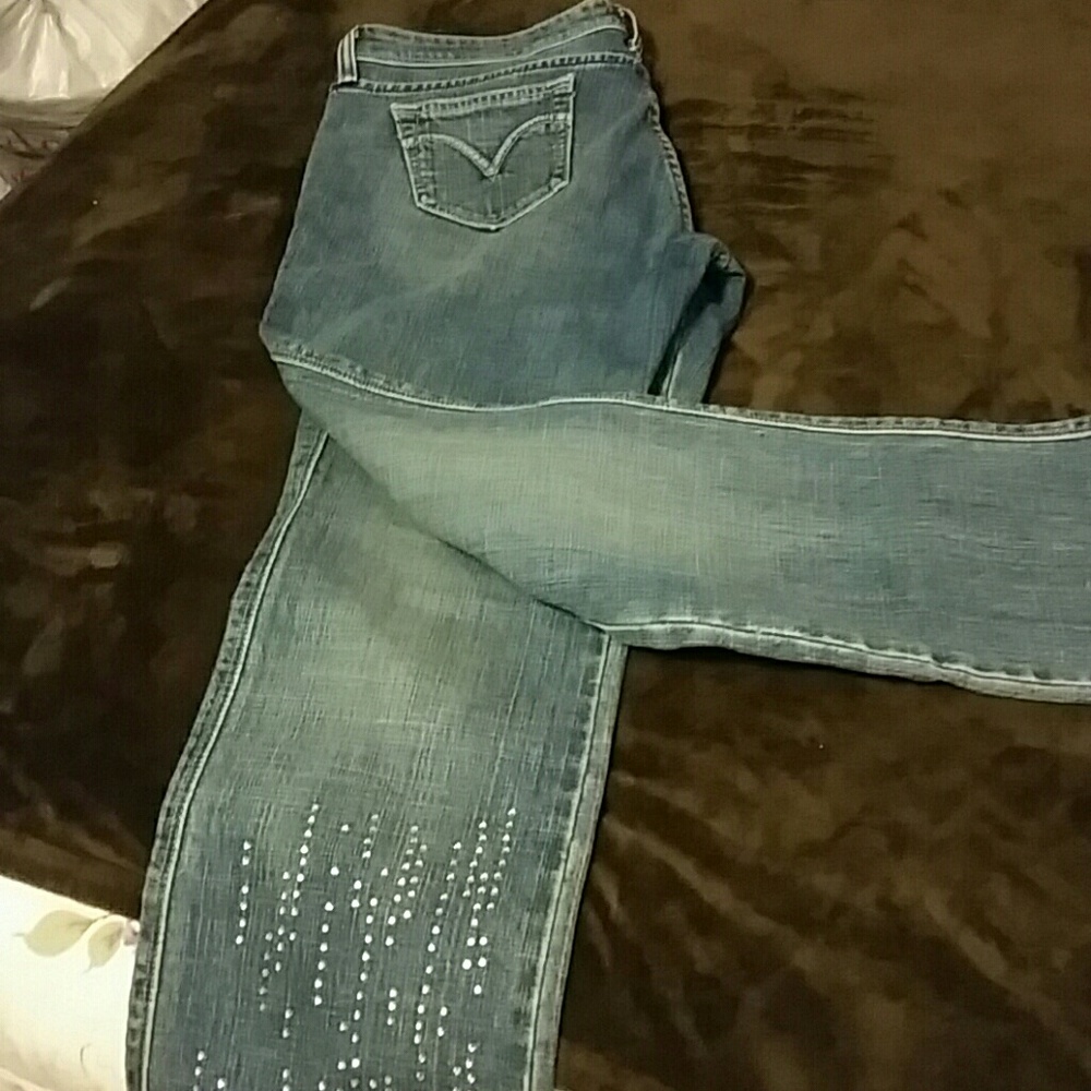 Comfy pair of Levis silver tab jeans