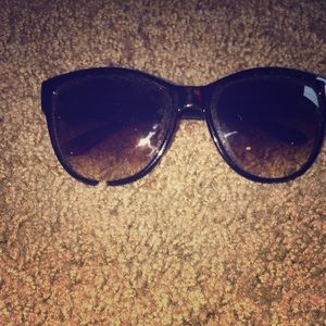 Large brown  sunglasses