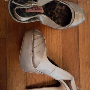 Betsey johnson heels