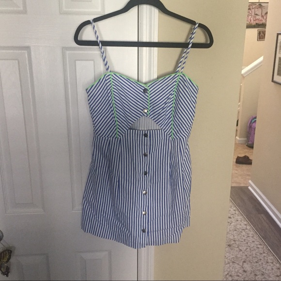 Dress - Picture 1 of 2