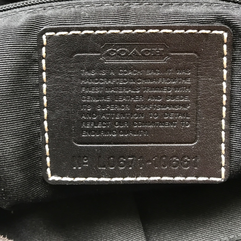 Authentic Coach bag - Picture 3 of 9
