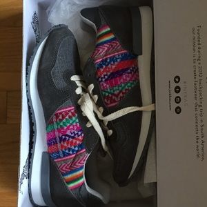 INKKAS Slate Joggers size 10