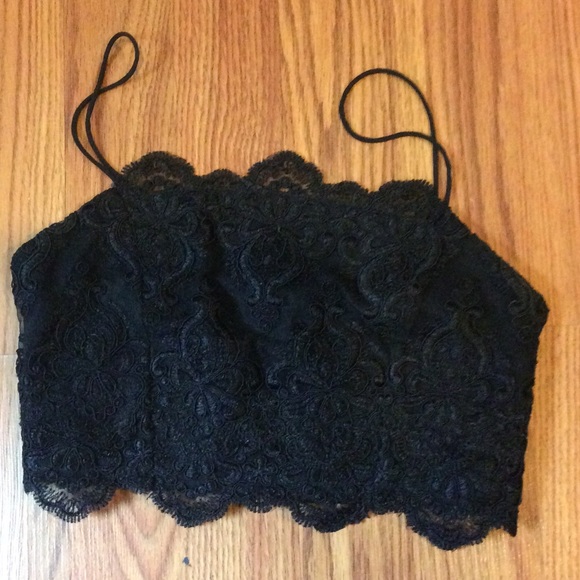 Topshop PETITE Tops - *SALE* Lace crop top