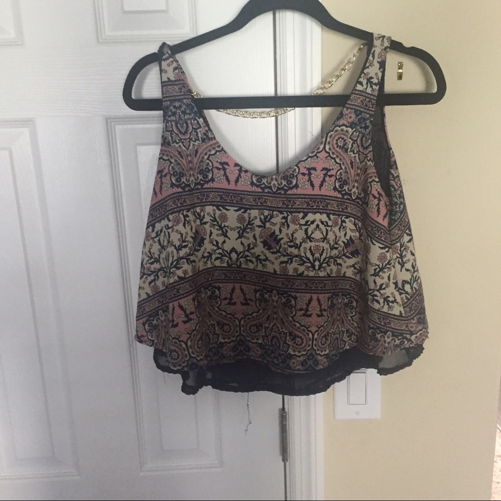 Crop top