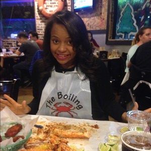 Meet your Posher, Ashley