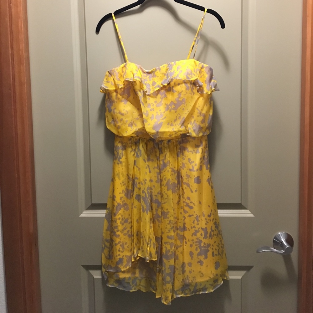 Aryn K xs silk yellow and grey dress