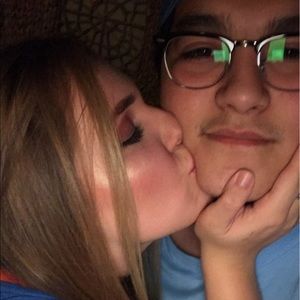 Meet your Posher, Makayla