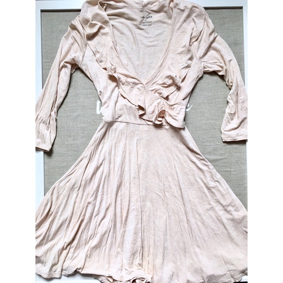 Francesca's Adorable Ruffle Dress - Picture 4 of 8