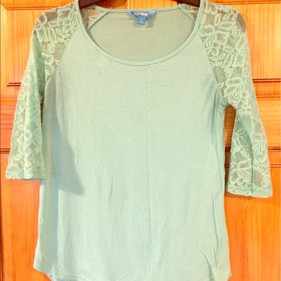 Mint green lace raglan tee - Picture 1 of 3