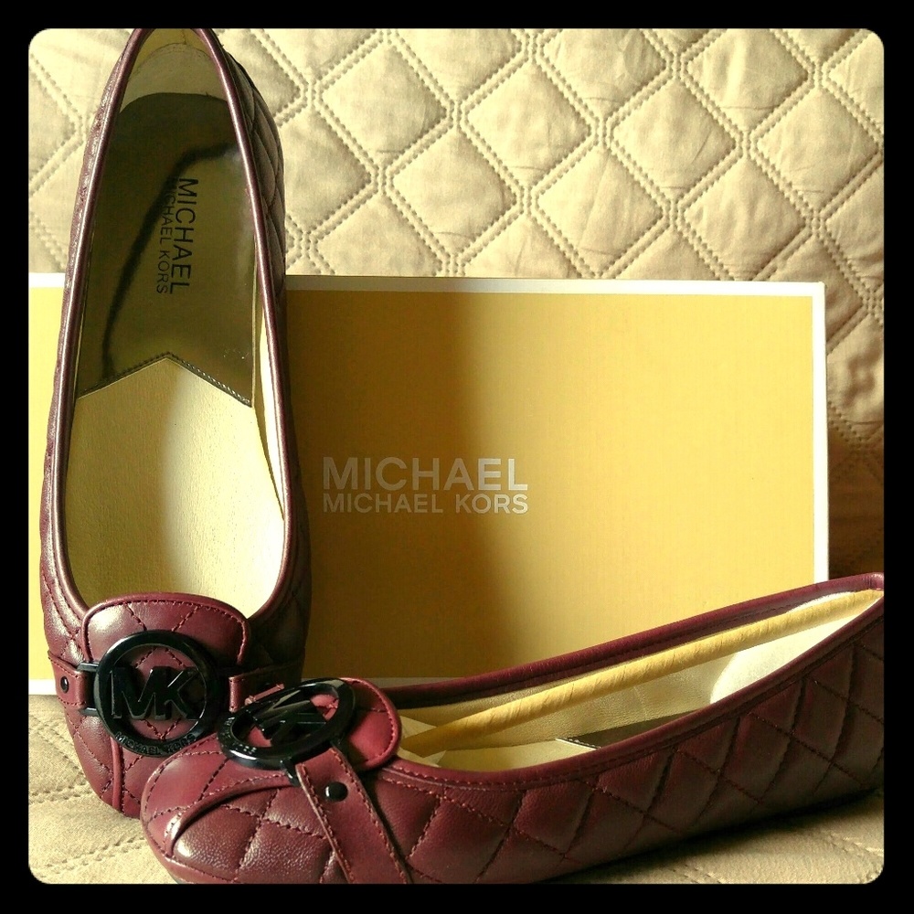 Michael Kors Leather Flats