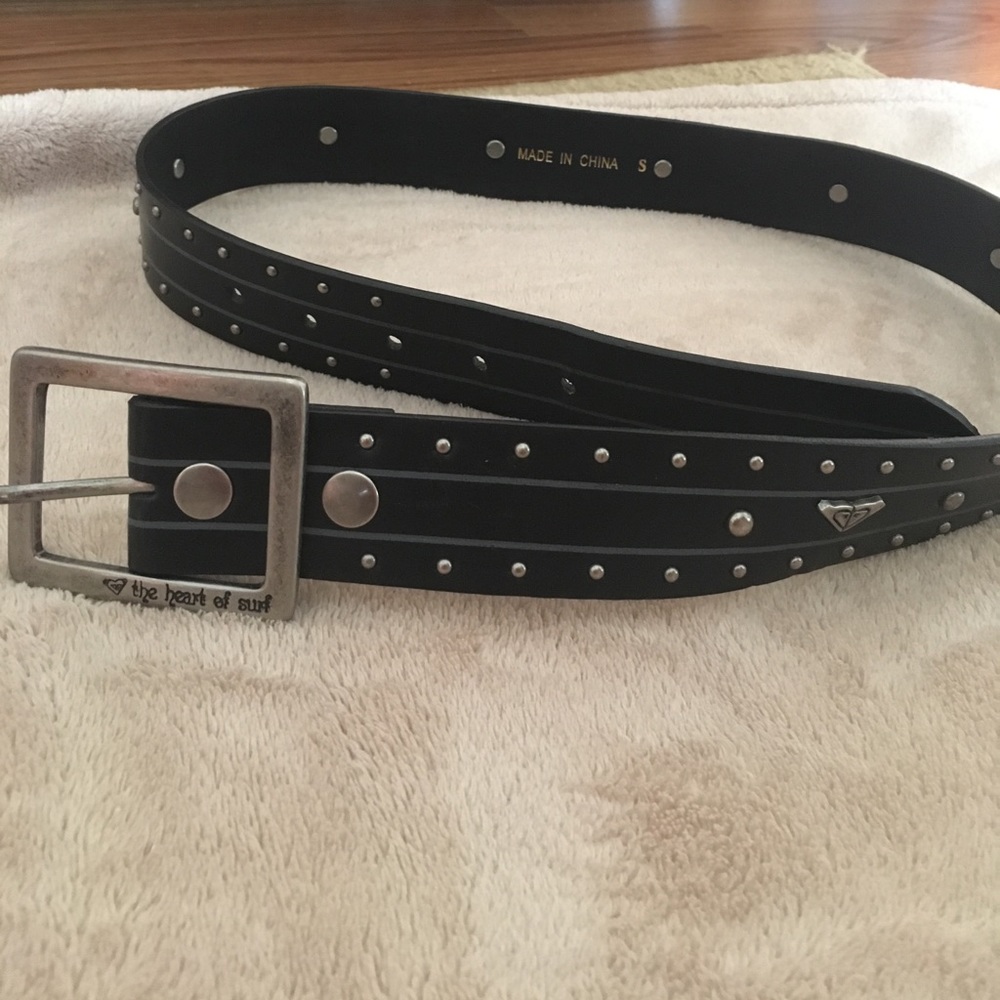 Black Roxy belt size S