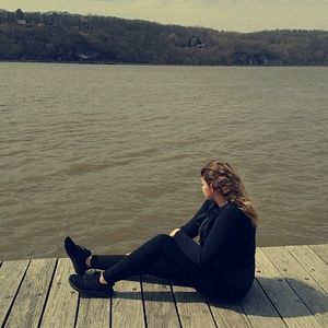 Meet your Posher, Alison