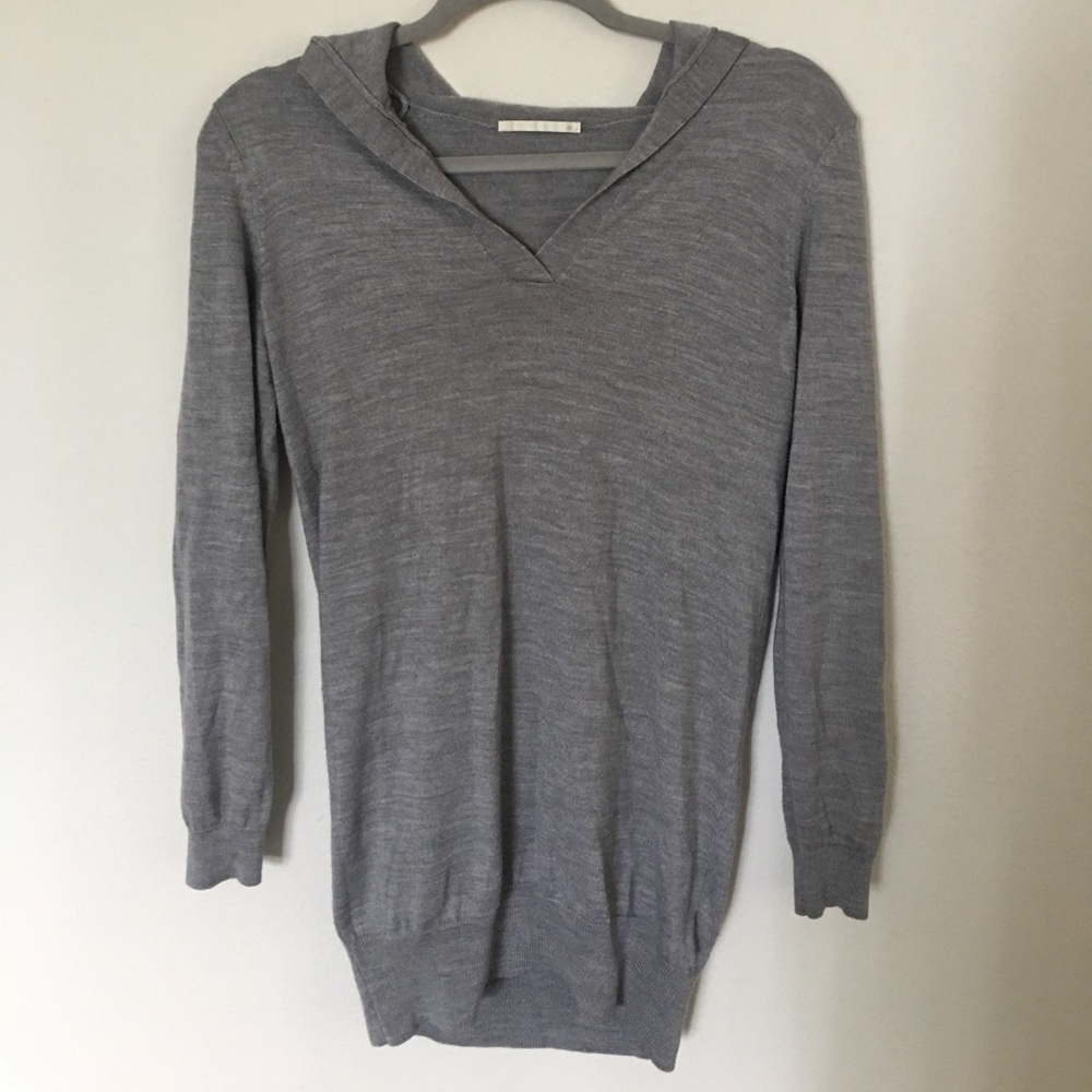 Grey sweatshirt with hood