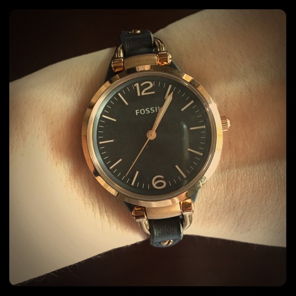 Fossil watch main image 2